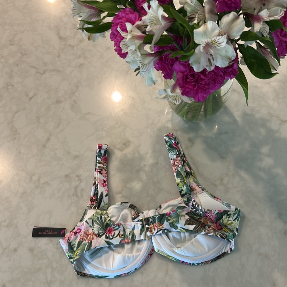 NWT Victoria Secret Palm Print Bikini Top - Picture 5 of 8